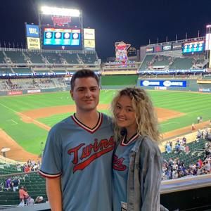 Meet your Posher, Houston